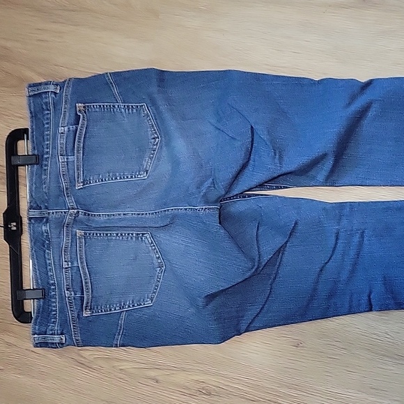 Torrid bombshell Jeans - Picture 4 of 5